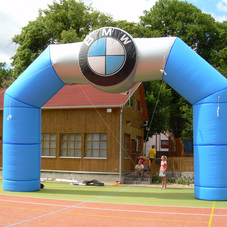 Inflatable Arch BMW