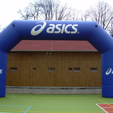 Inflatable arch Asics