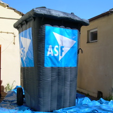 Inflatable bin