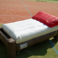 Inflatable bed