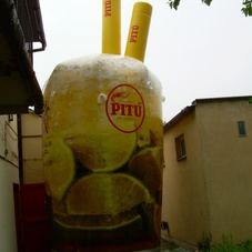 Inflatable glass Pitu