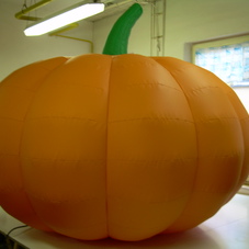 Inflatable pumpkin