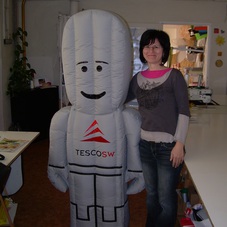 Inflatable robot Tescosw