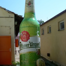 Aufblasbare flasche Pilsner Urquell