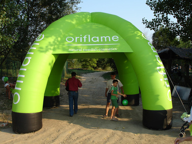 Ilmatäytteiset teltta Oriflame