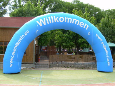 Inflatable arch Willkommen
