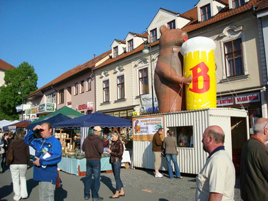 Inflatable bear Beroun brewery