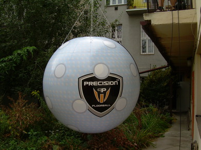 Inflatable ball Precision