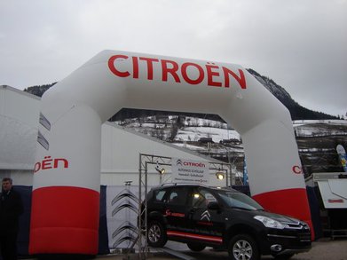 Aufblasbare Bögen Citroën2