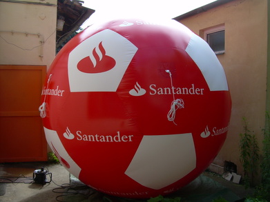 Ilmatäytteiset pallot Santander