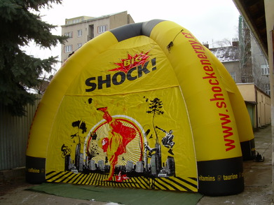 Inflatable tent Shock