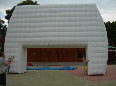 Inflatable special arch